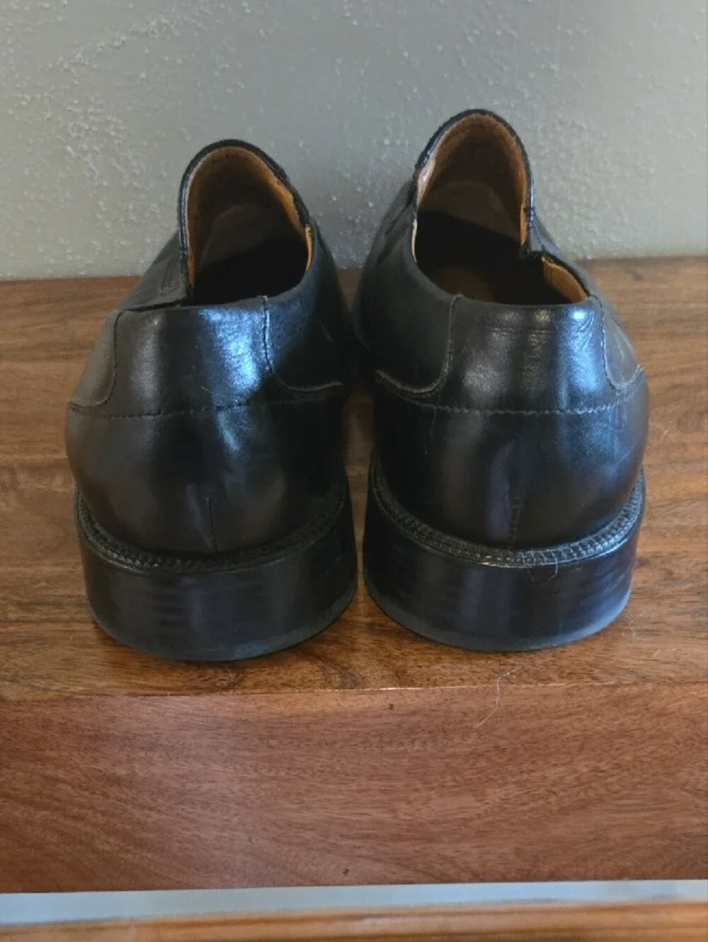 Apt. 9 Black Leather Slip-On Loafers